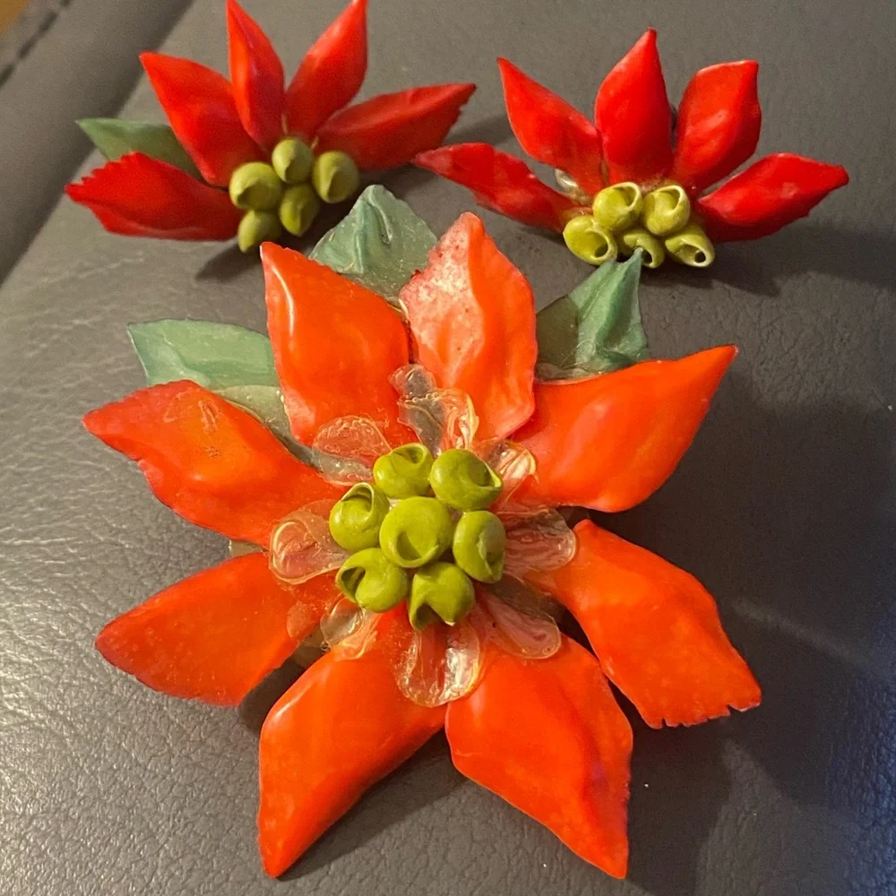 Vintage Hand Made Christmas Poinsettia Flower Brooch Matching Screw Back Earring